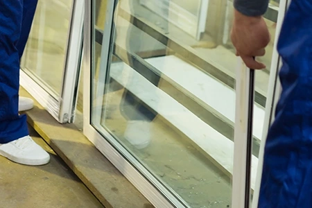 Commercial Glass Repair Technician in Cape Coral, FL